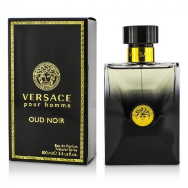 Versace Pour Homme Oud Noir se caracteriza por su elegancia y pomposidad.