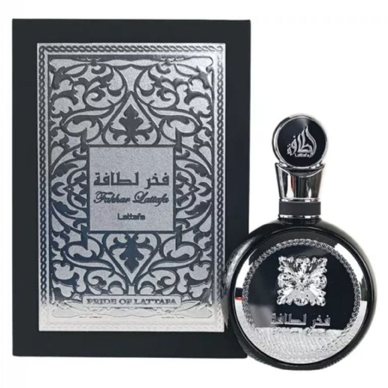 Fakhar Black Lattafa es una de las mejores fragancias árabes para hombres