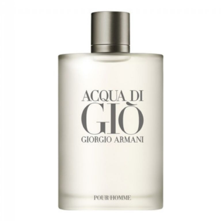Armani Eau Pour Homme es una fragancia que se mantiene vigente a pesar de ser lanzada en 2013