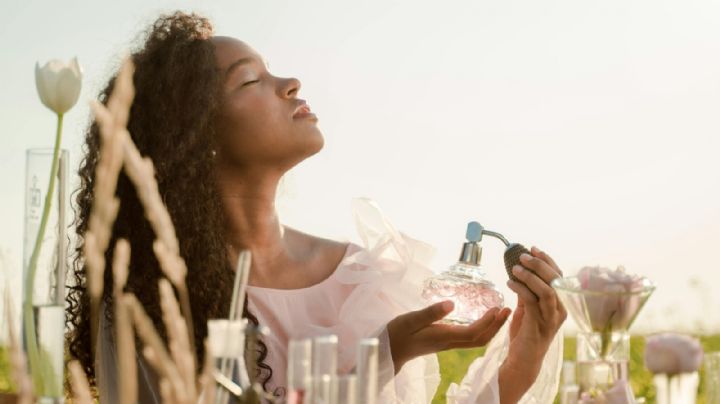 Los 5 mejores perfumes de alta gama para mujeres, según la Inteligencia Artificial