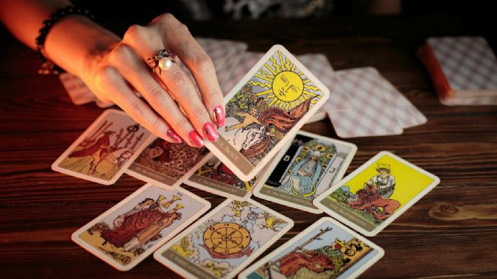 Estas son las predicciones para cada signo zodiacal para cambiar la suerte en el mes de junio, según el tarot