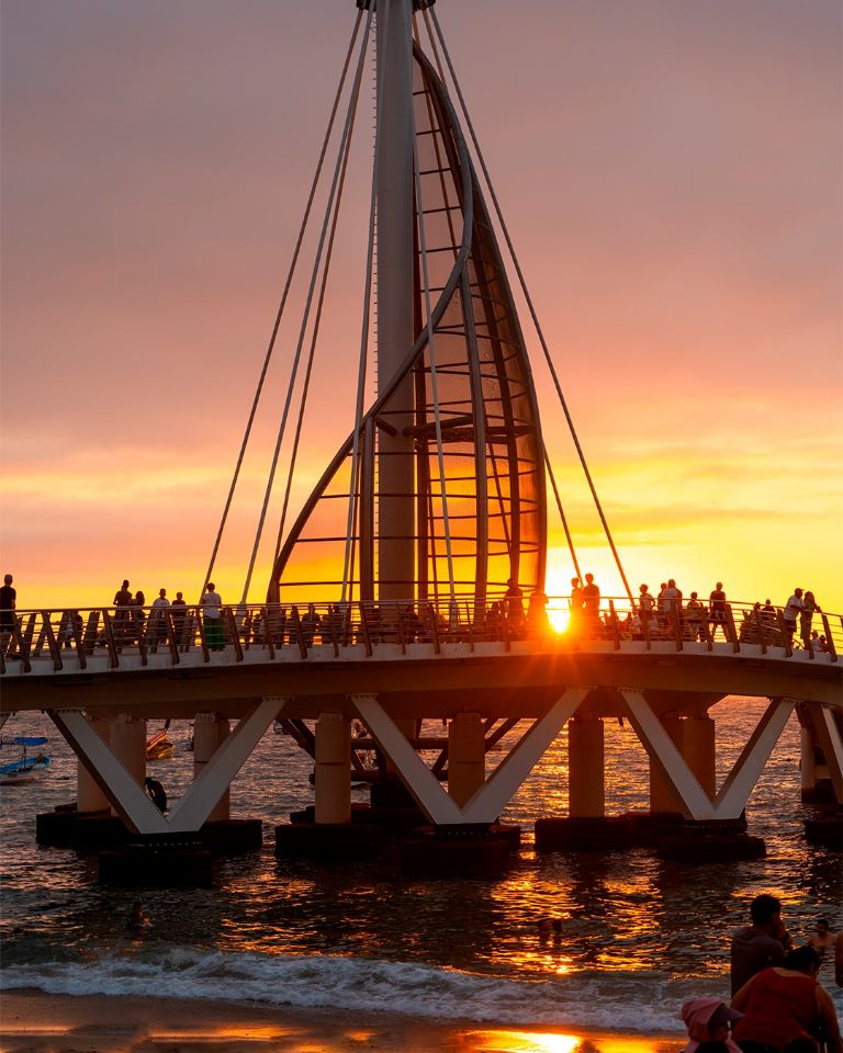 atardecer en puerto vallarta