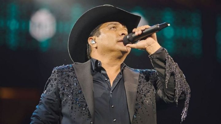 Este es el grado de estudios de Julión Álvarez, "el Rey de la Taquilla"