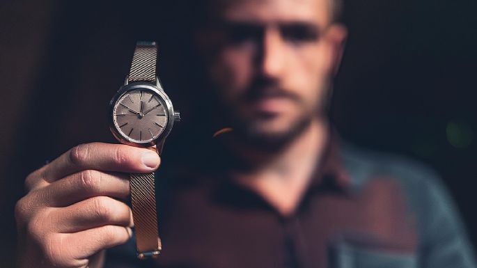 3 relojes que destilan elegancia y son ideales para hombres mayores de 40 años