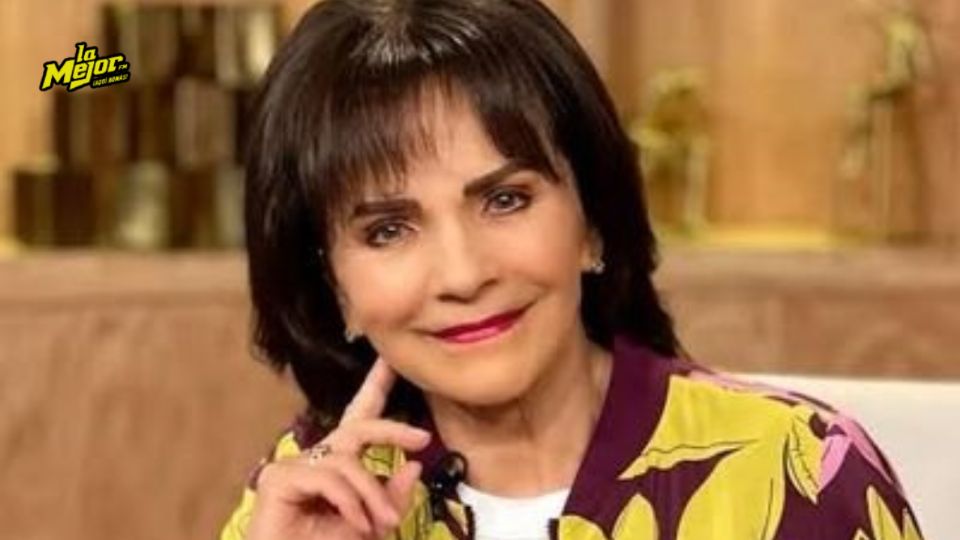 Pati Chapoy sorprendió al público al defender a Christian Nodal y lanzar fuertes críticas hacia Cazzu. 
