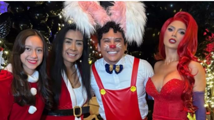 Edwin Luna sorprende con lujosa posada de disfraces junto a Kimberly Flores