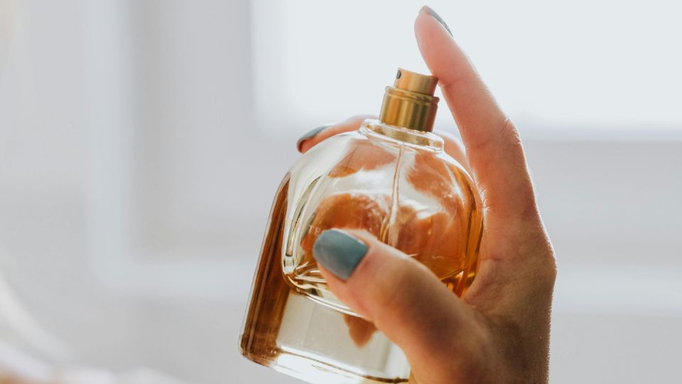 Fragancias icónicas que evocan limpieza, delicadeza y un toque nostálgico.