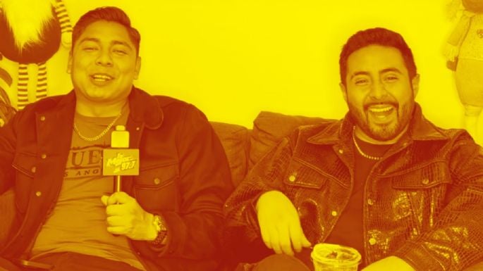 Ángela Aguilar y Christian Nodal celebran Acción de Gracias con la familia Aguilar