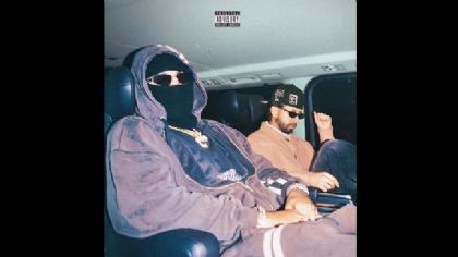 Mora hace colaboración con Midnvght