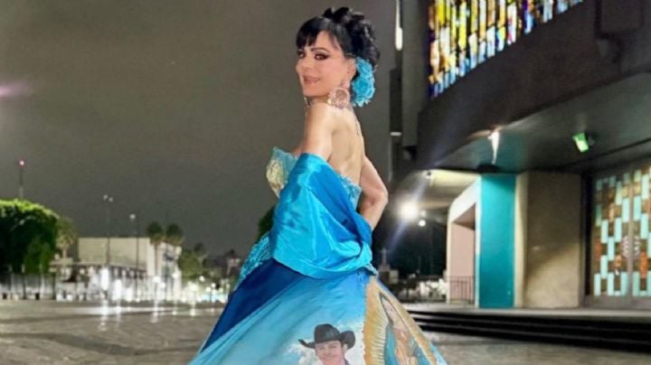 Así reaccionó Maribel Guardia al ver el vestido que le hicieron con la virgen de Guadalupe y su hijo
