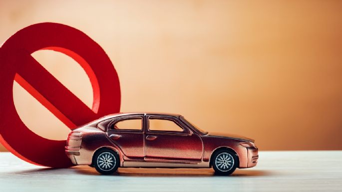 Hoy No Circula CDMX y Edomex, jueves 10 de abril: Autos y color de engomado que descansan