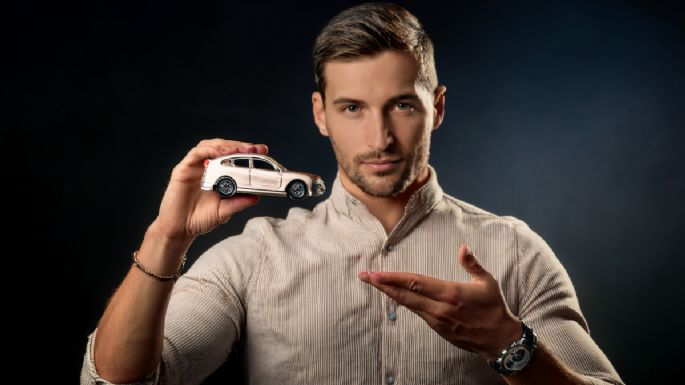 Hoy No Circula CDMX y Edomex, viernes 11 de abril: Autos y color de engomado que descansan