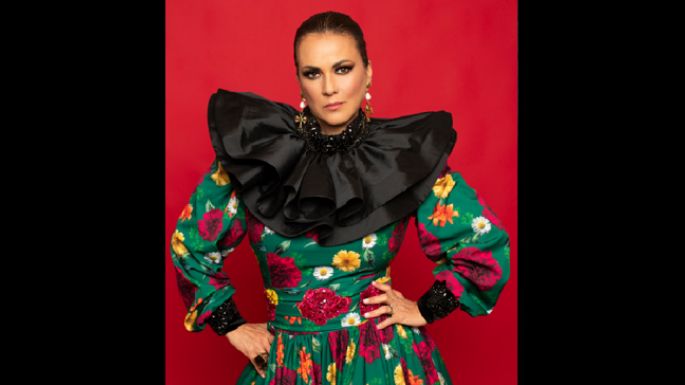 Edith Márquez rinde tributo a Rocío Dúrcal