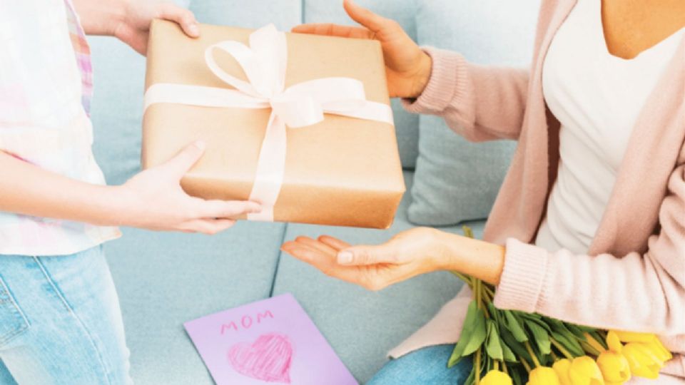 Set de perfumes para regalarle a mamá este 10 de mayo