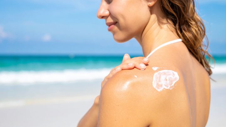 El protector solar que dura horas bajo el agua y es recomendado por Profeco: esta en remate en Chedr