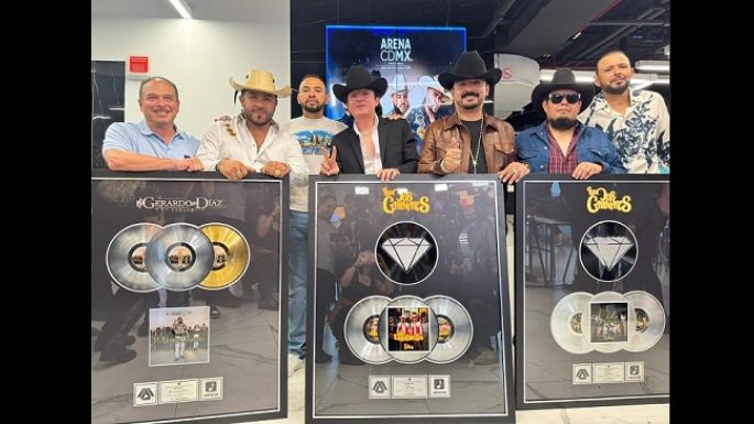 Los Dos Carnales y Gerardo Díaz reciben Discos de Oro, Platino y Diamante