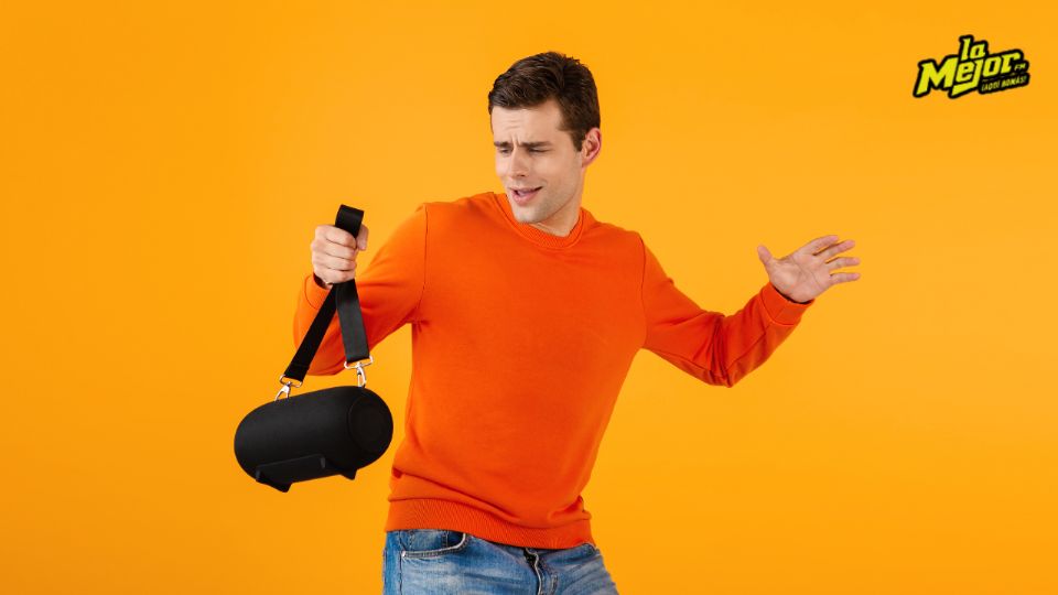 Aprovecha esta bocina JBL en oferta. Es la opción perfecta para quienes buscan calidad y durabilidad en un solo dispositivo.