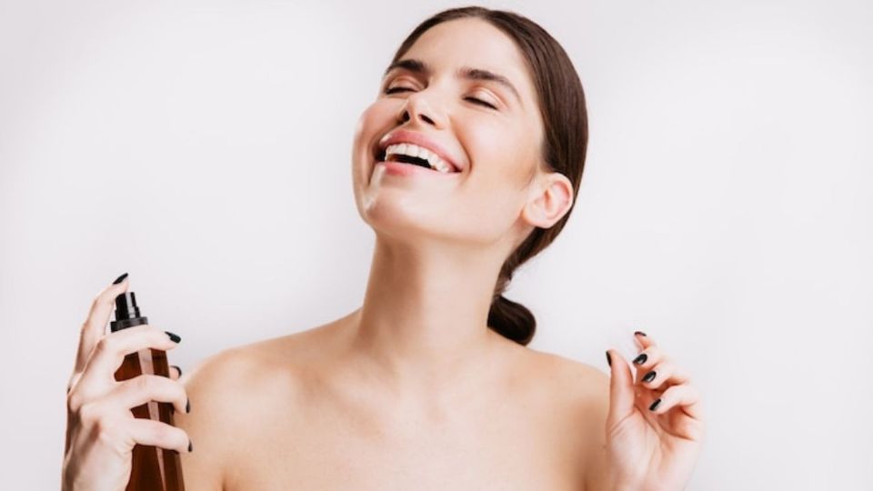 Una Instinct de Natura es una opción inteligente para quienes desean un aroma floral elegante al estilo de Lancôme.