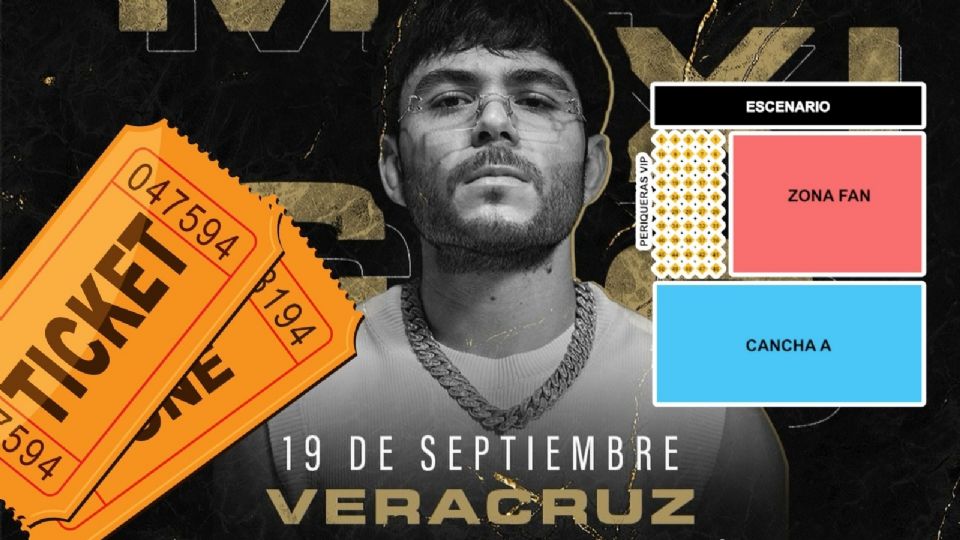 Tito Double P llega a la Explanada del Auditorio Benito Juárez.