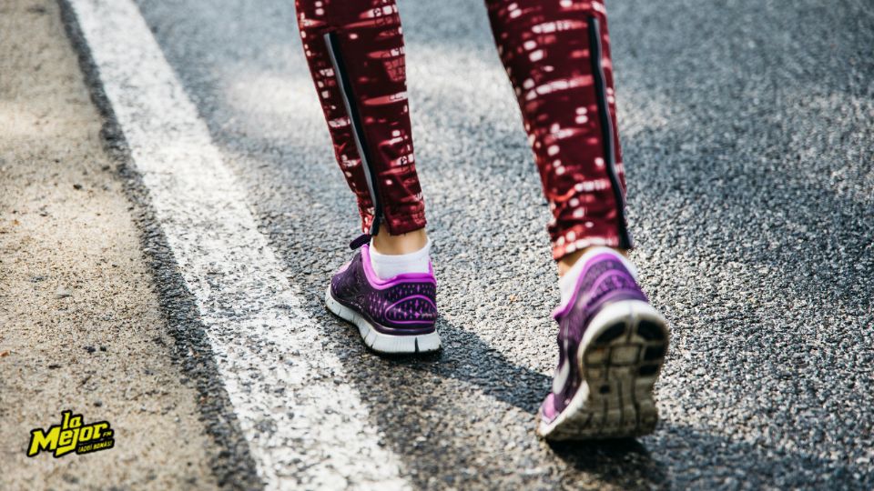 Conoce qué dice de ti el hábito de caminar rápido cuando no hay una razón evidente.
