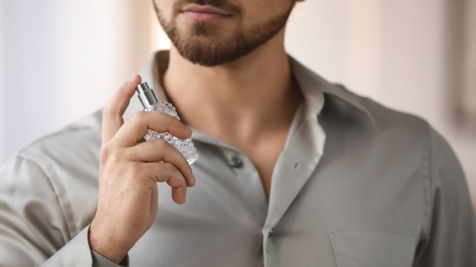 Los mejores perfumes para hombre según expertos